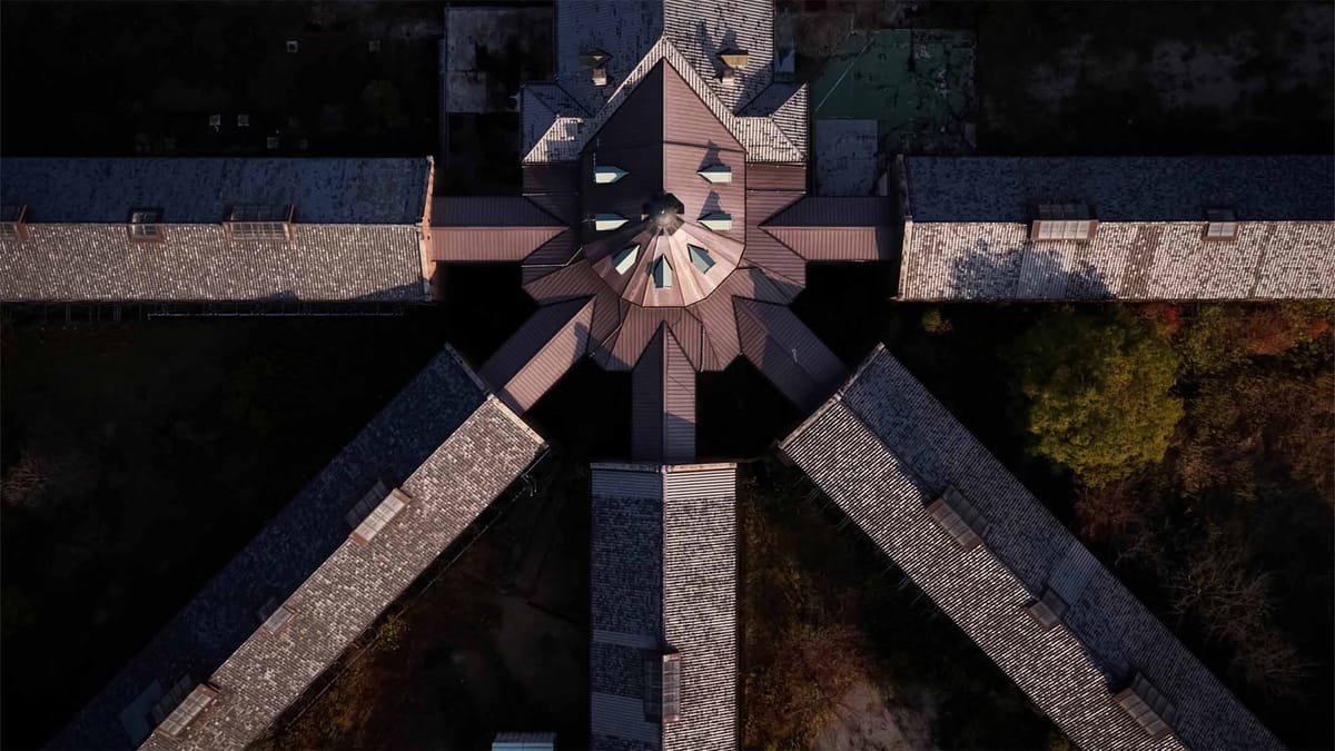 호시노야 나라 감옥 | 1박 147만 원, 호시노 리조트가 만든 ‘럭셔리 감옥 호텔’은 어떤 모습일까?